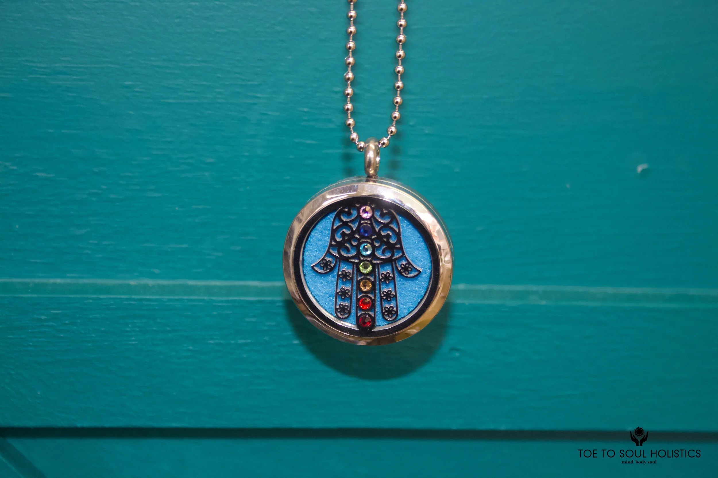 chakra hamsa.jpg