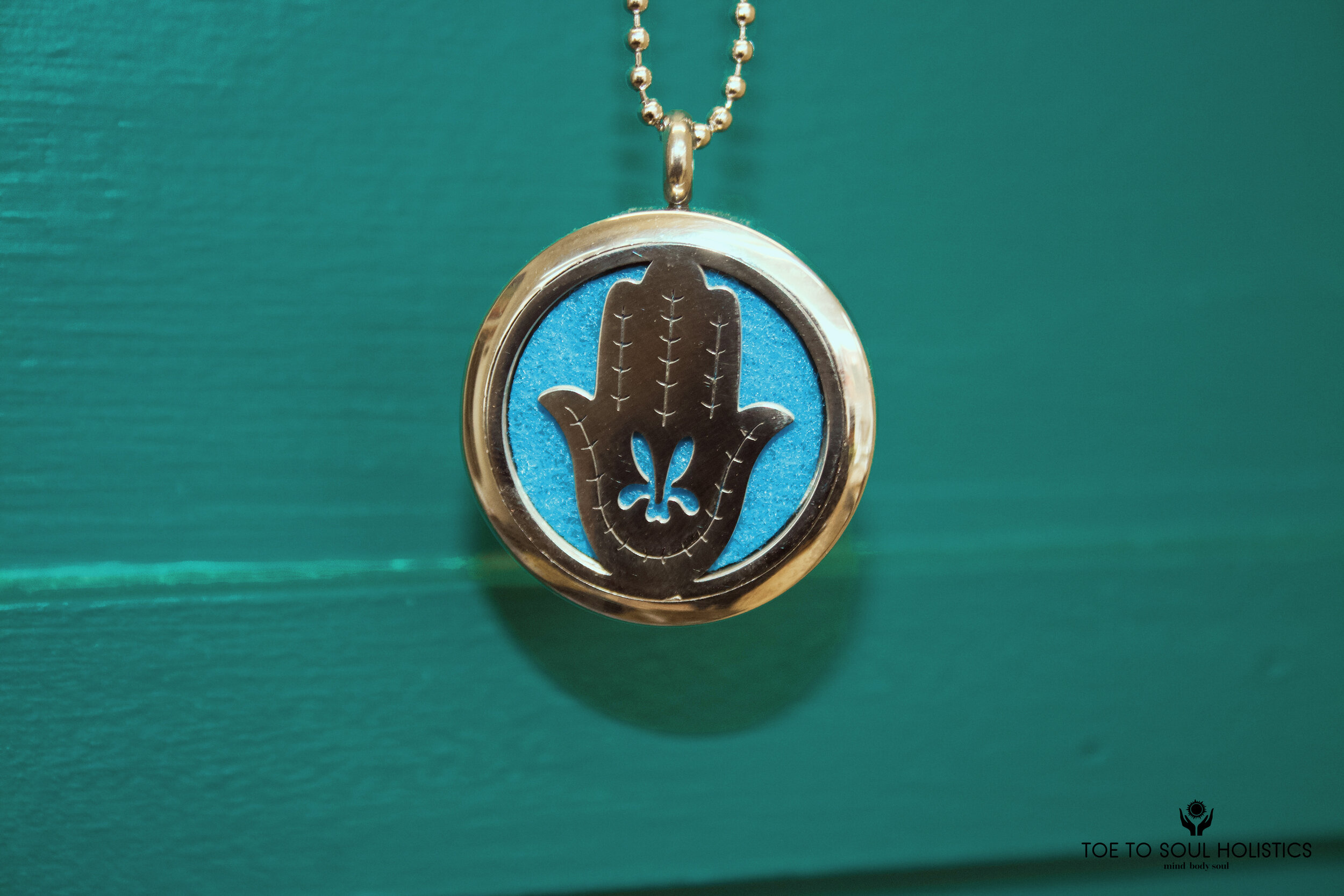 Hamsa Plain close up.jpg
