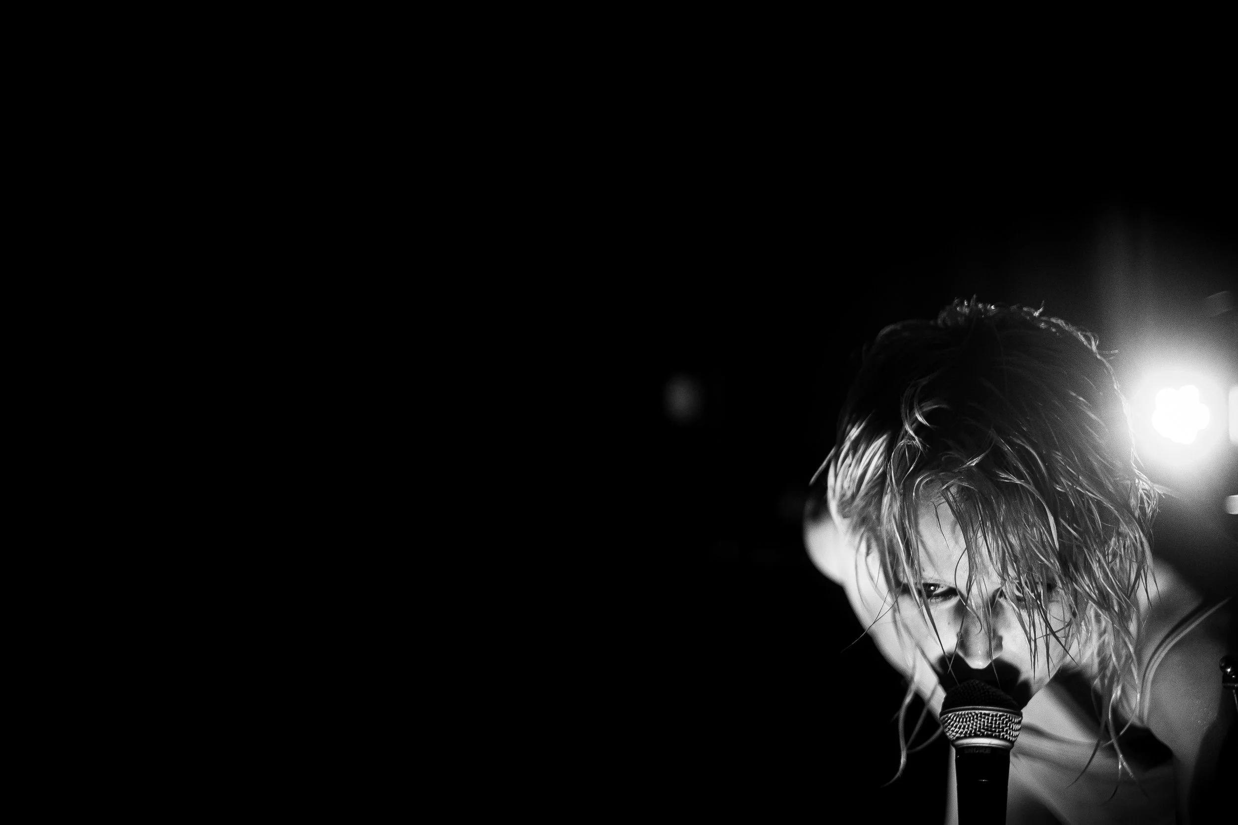 Copy of AmylAndTheSniffers-FR-31.jpg