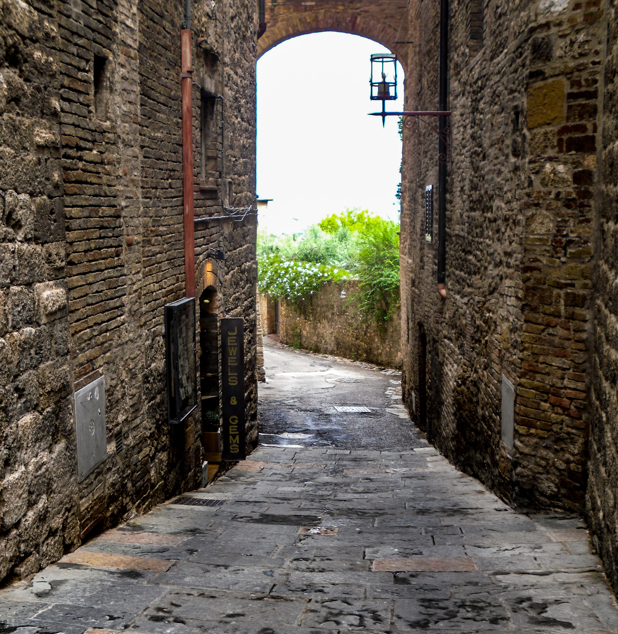  Siena Alleyway 