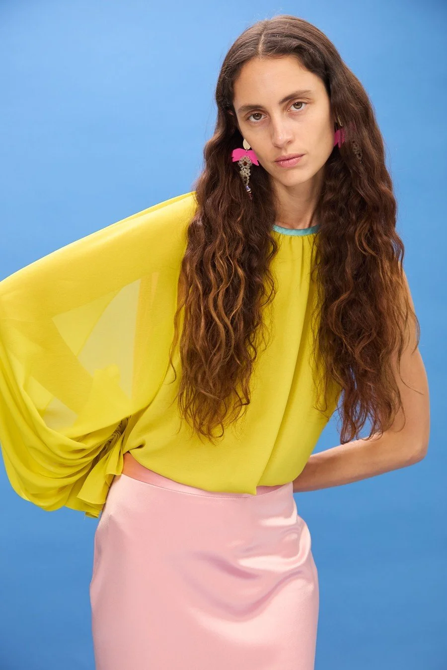 Lydia-Delgado-Top-Afrodita-Falda-Negligee-Pendientes-Palm-Tree-2.jpg