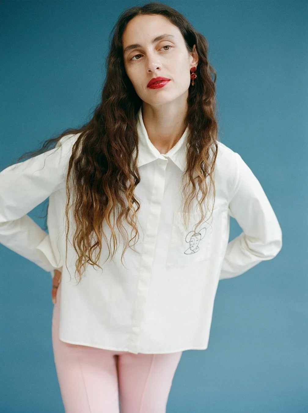 Lydia-Delgado-Camisa-College-Pantalon-Taj-Mahal-2.jpg
