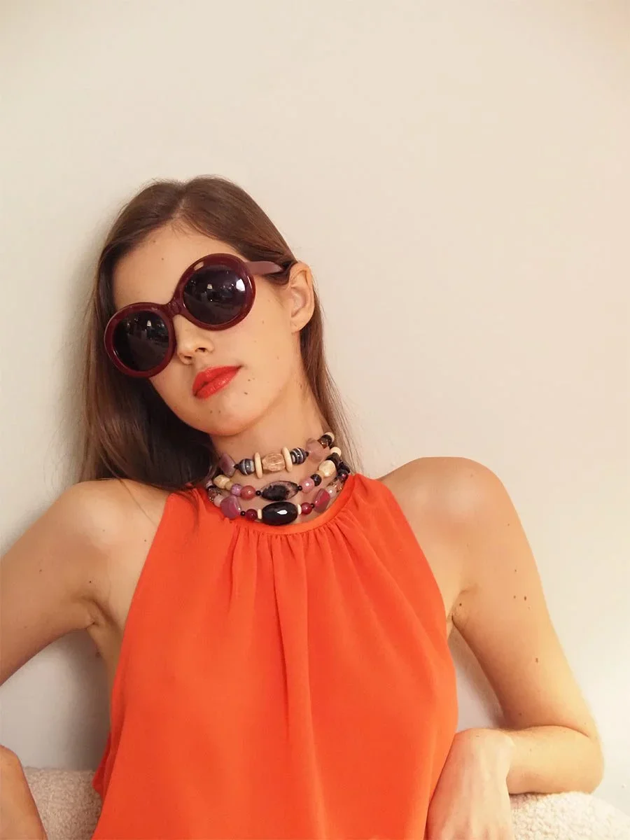 Lydia-Delgado-Top-Mar-Gafas-Daiquiri-Gargantilla.webp