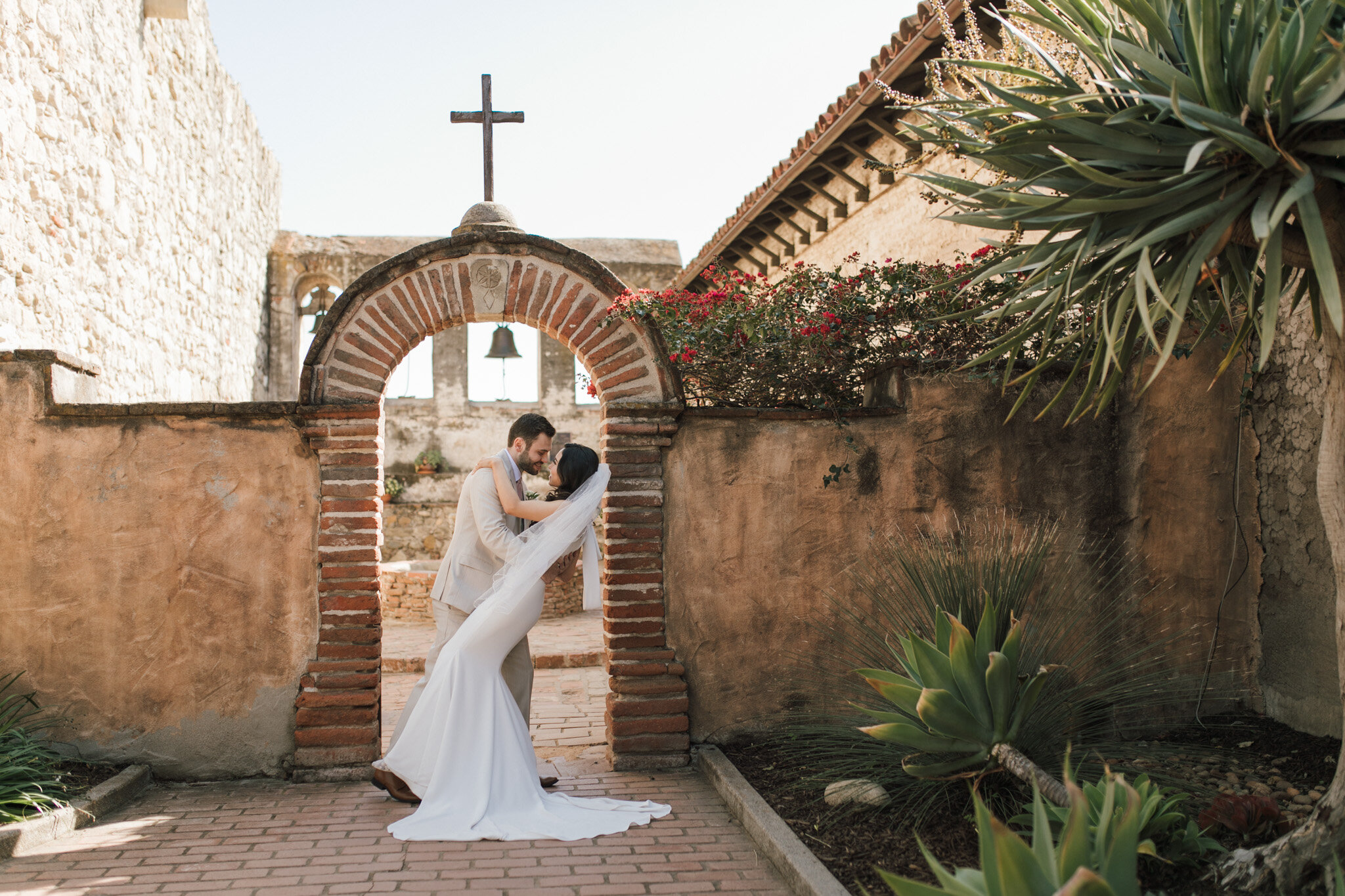 0004-AM-Franciscan-Gardens-San-Juan-Capistrano-Wedding-Photography-Teasers.jpg