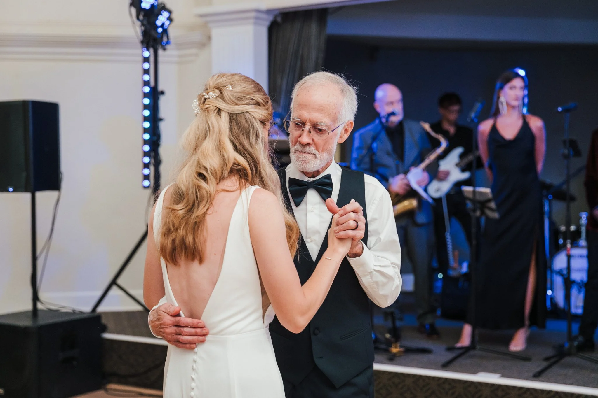 0037-AU-The-Casino-San-Clemente-Wedding-Photography-Teasers.jpg