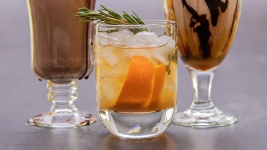 0-cinnamon-rosemary-old-fashioned.jpg