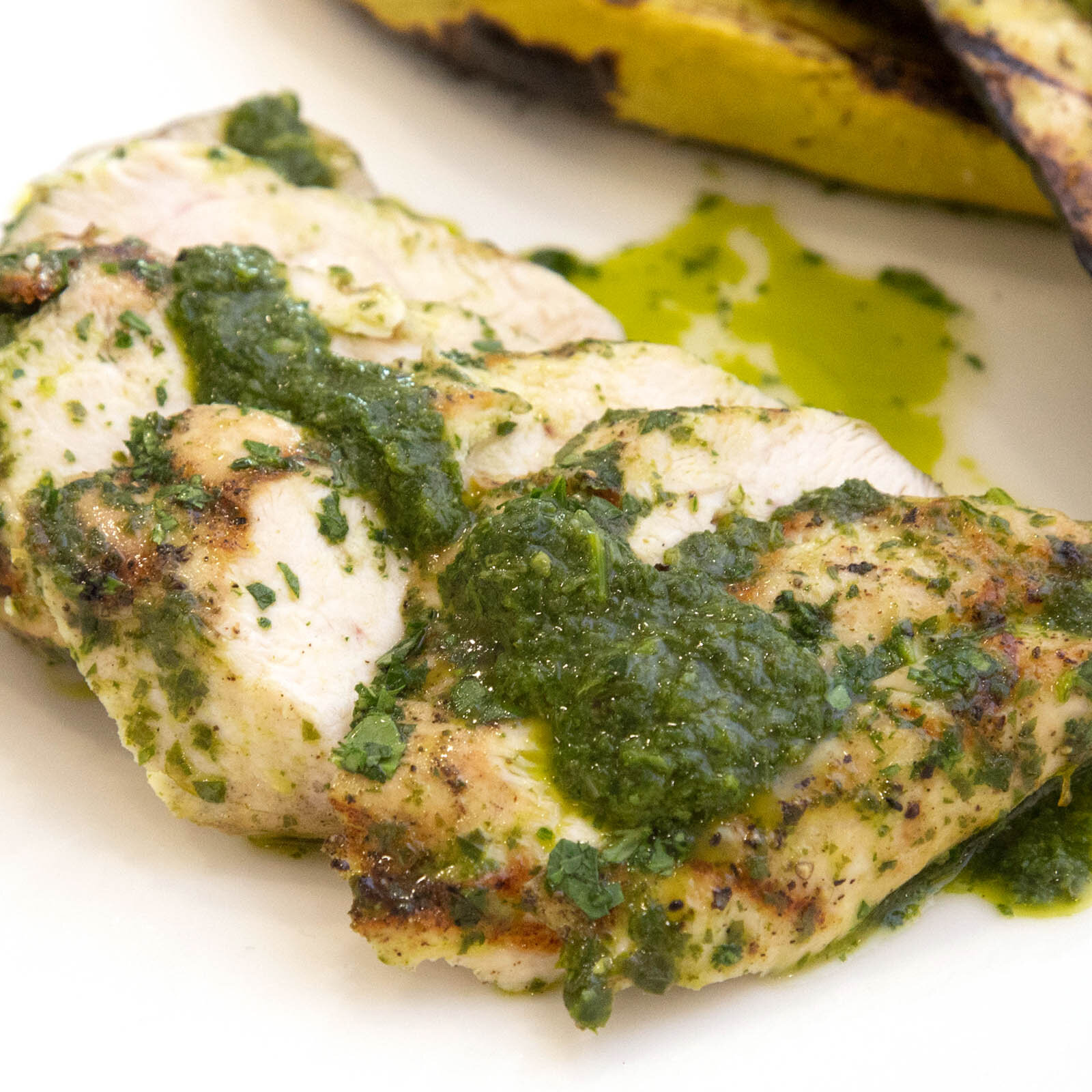 Grilled Chicken With Basil Pesto