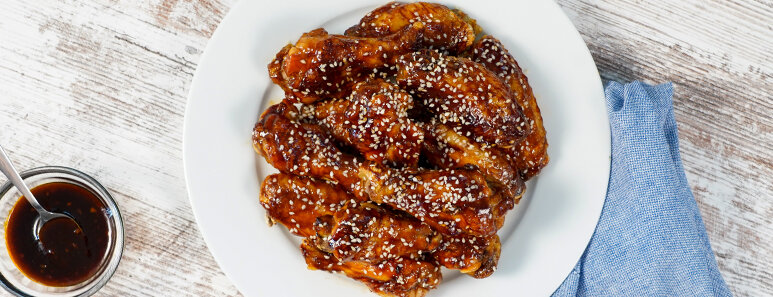 Spicy Gochujang Chicken Wings