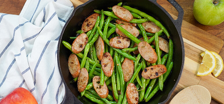 Garlic Green Beans with Sausage 