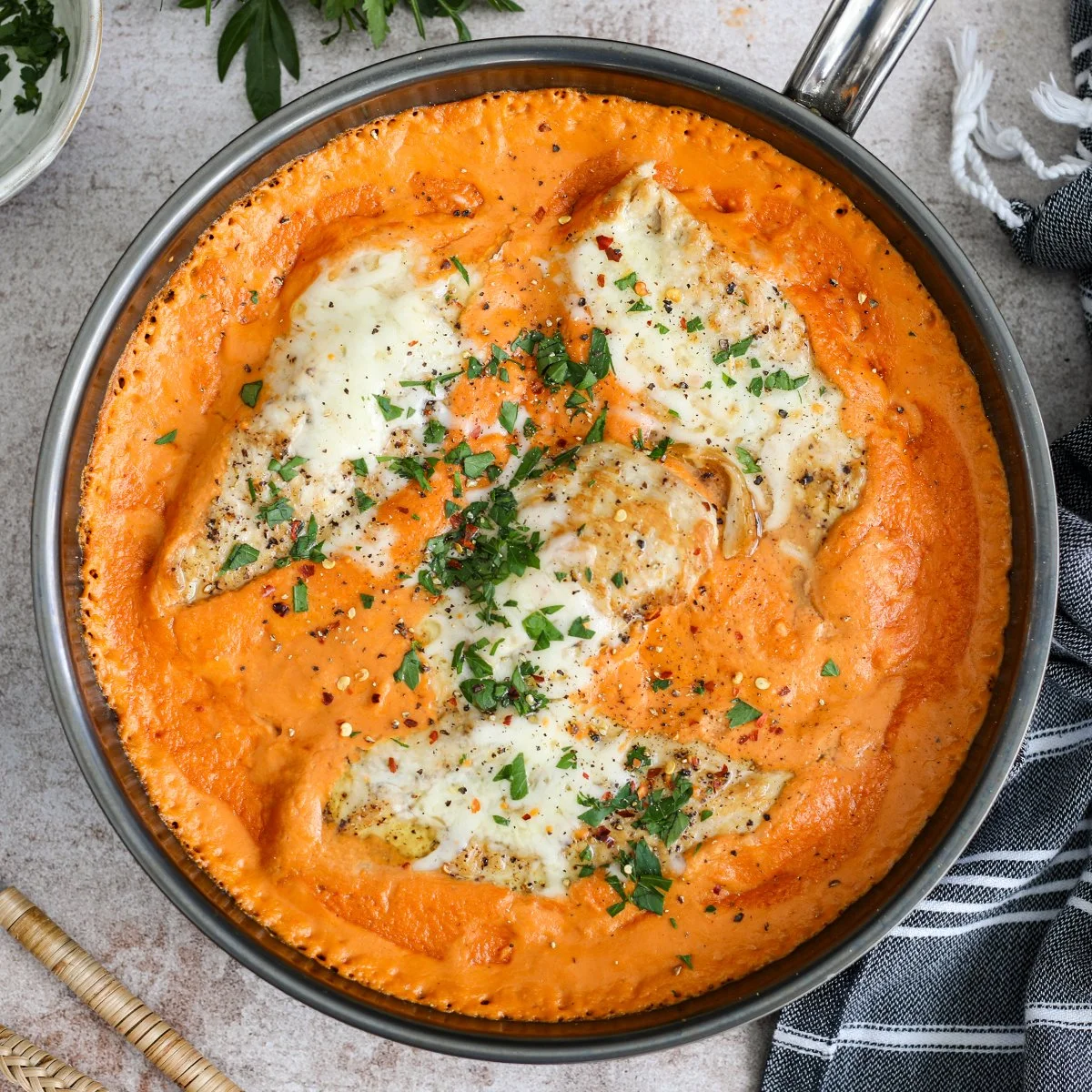 Sauteed Chicken with Creamy Cashew Sauce 