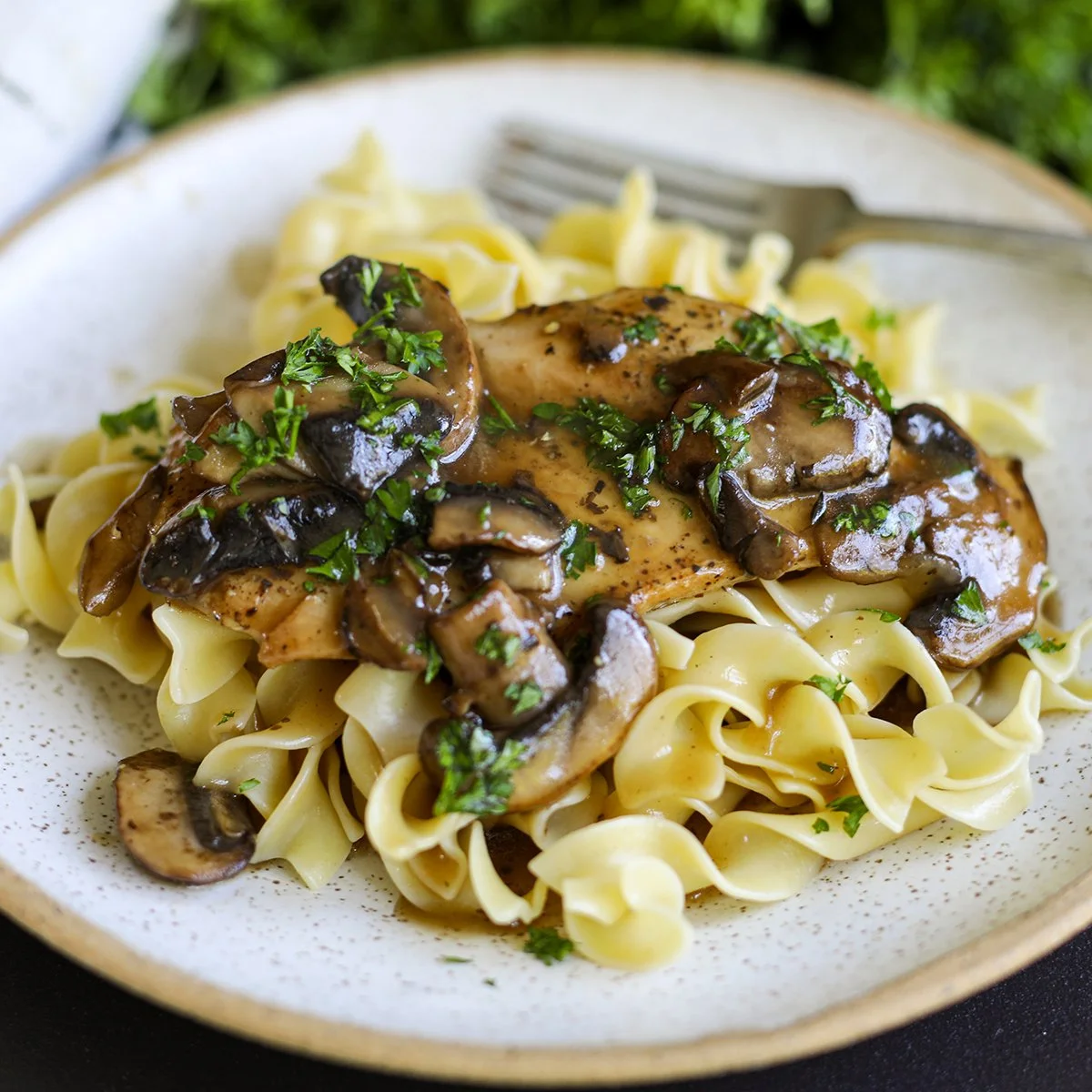Skillet Chicken with Mushroom Gravy