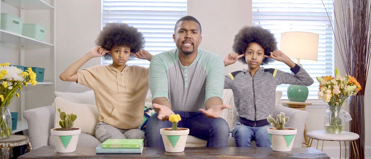 jonah ansell - dad with daughters.jpeg