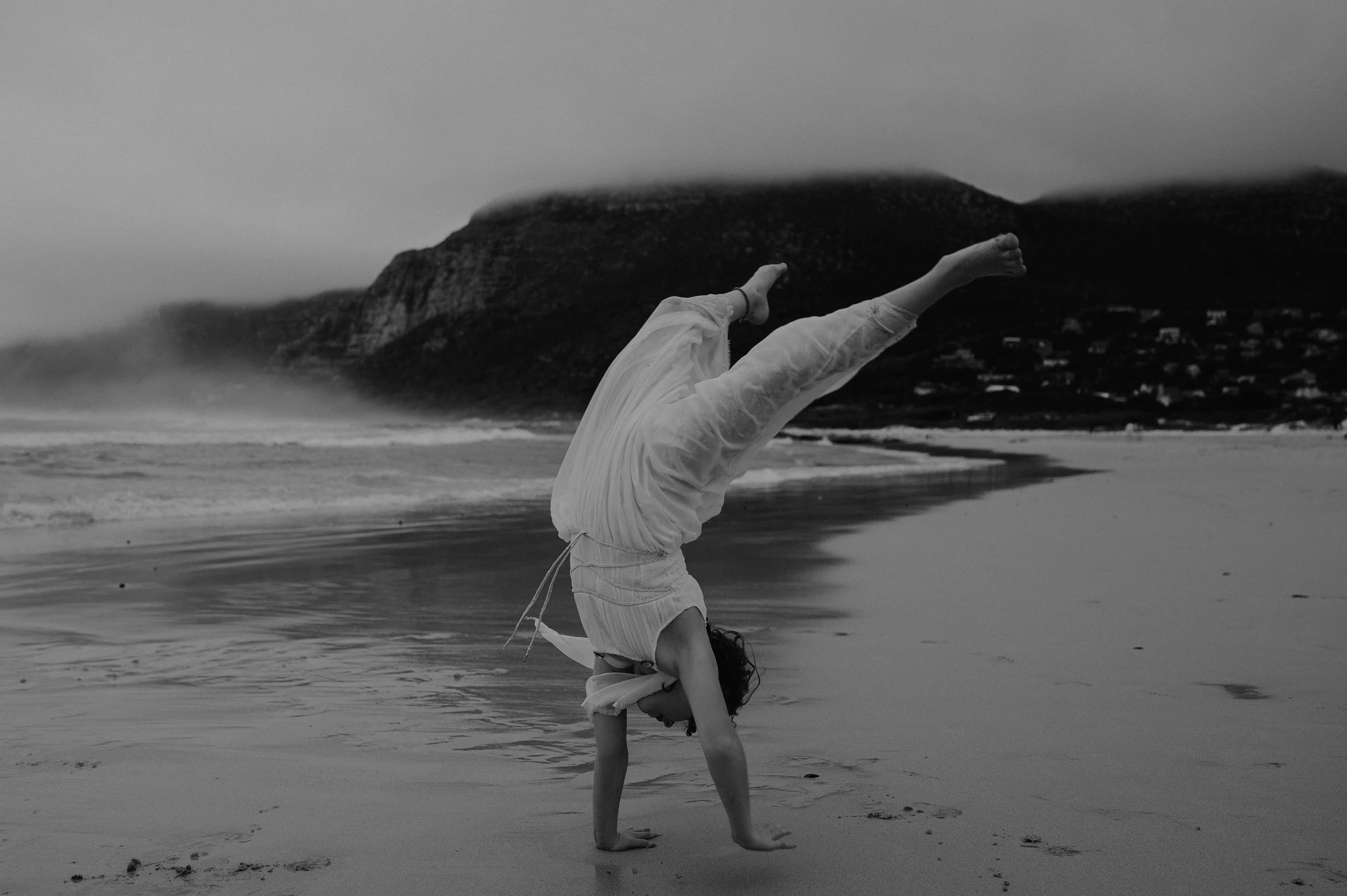 fun at the beach on a family photo shoot in cape town
