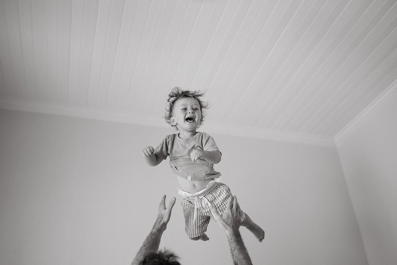 Family Photos with Toddlers – What to Expect