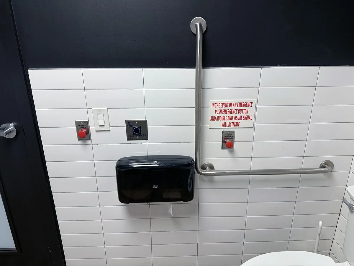 billy-dicks-barbecue-event-venue-inside-accessible-washroom.jpg