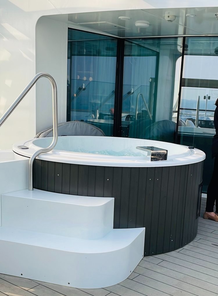 Hot Tub on Iconic Suite Terrace