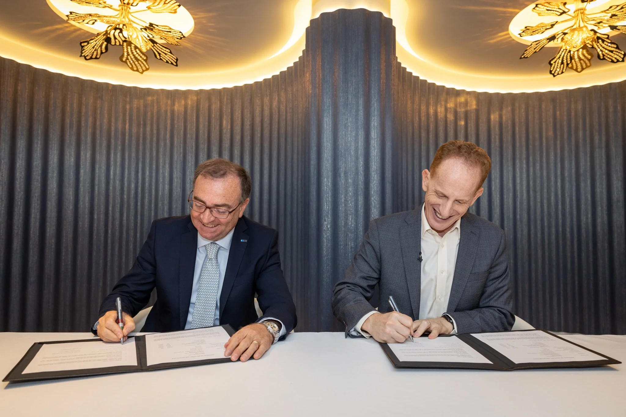 Norwegian Cruise Lines Take Delivery of Norwegian Prima