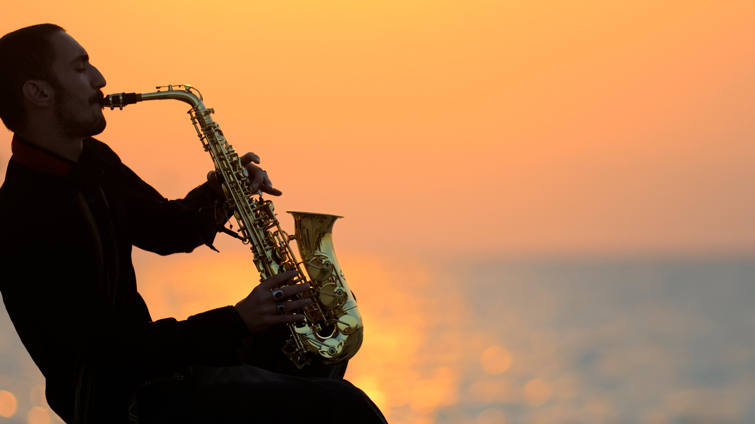 Saxophonist - Music on Explora Journeys