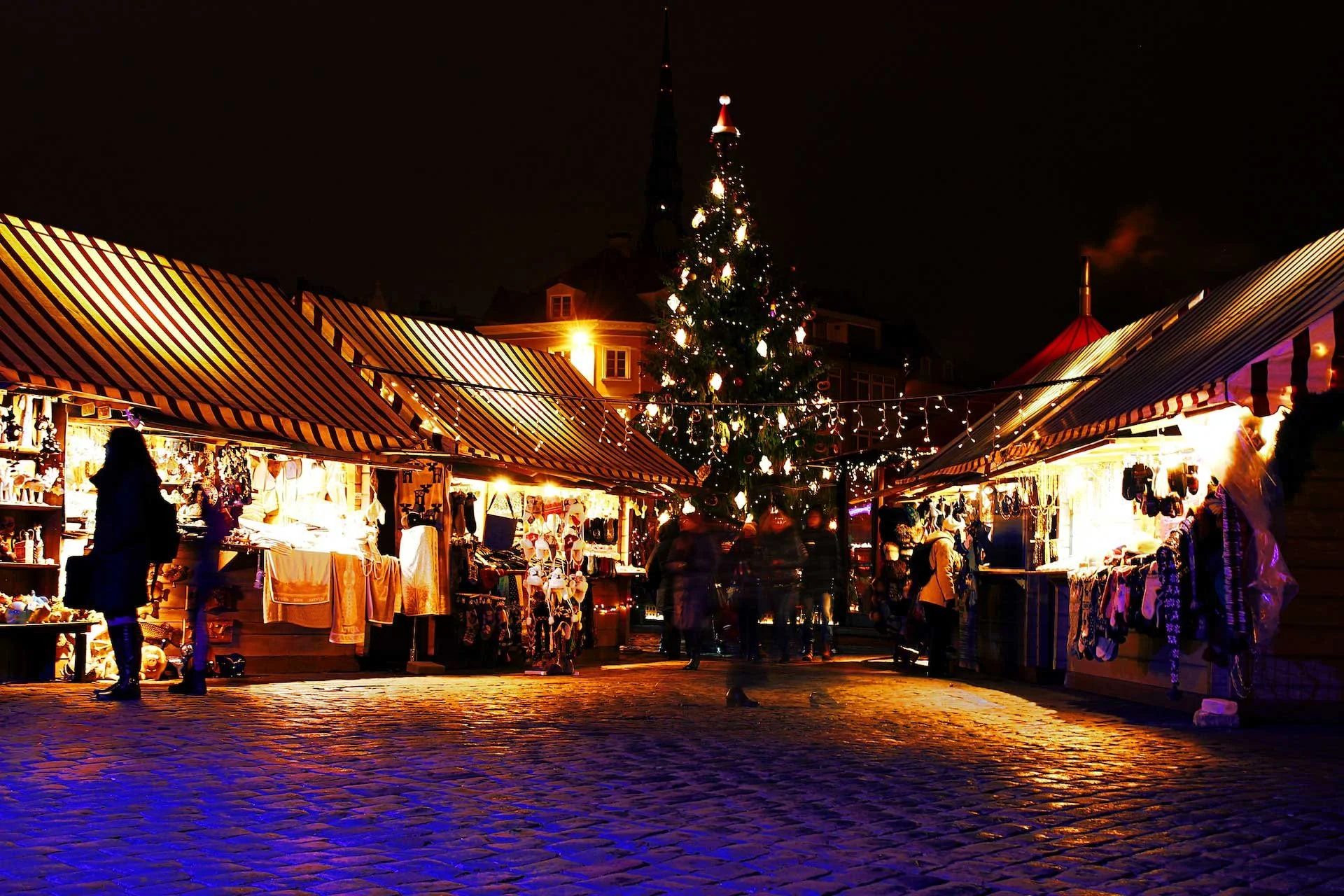 10 Unique Christmas Markets to Explore by Cruise