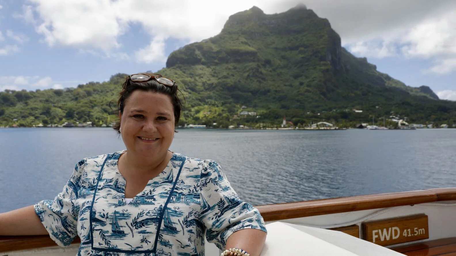 Windstar Cruises Visits Tahiti with Susan Calman