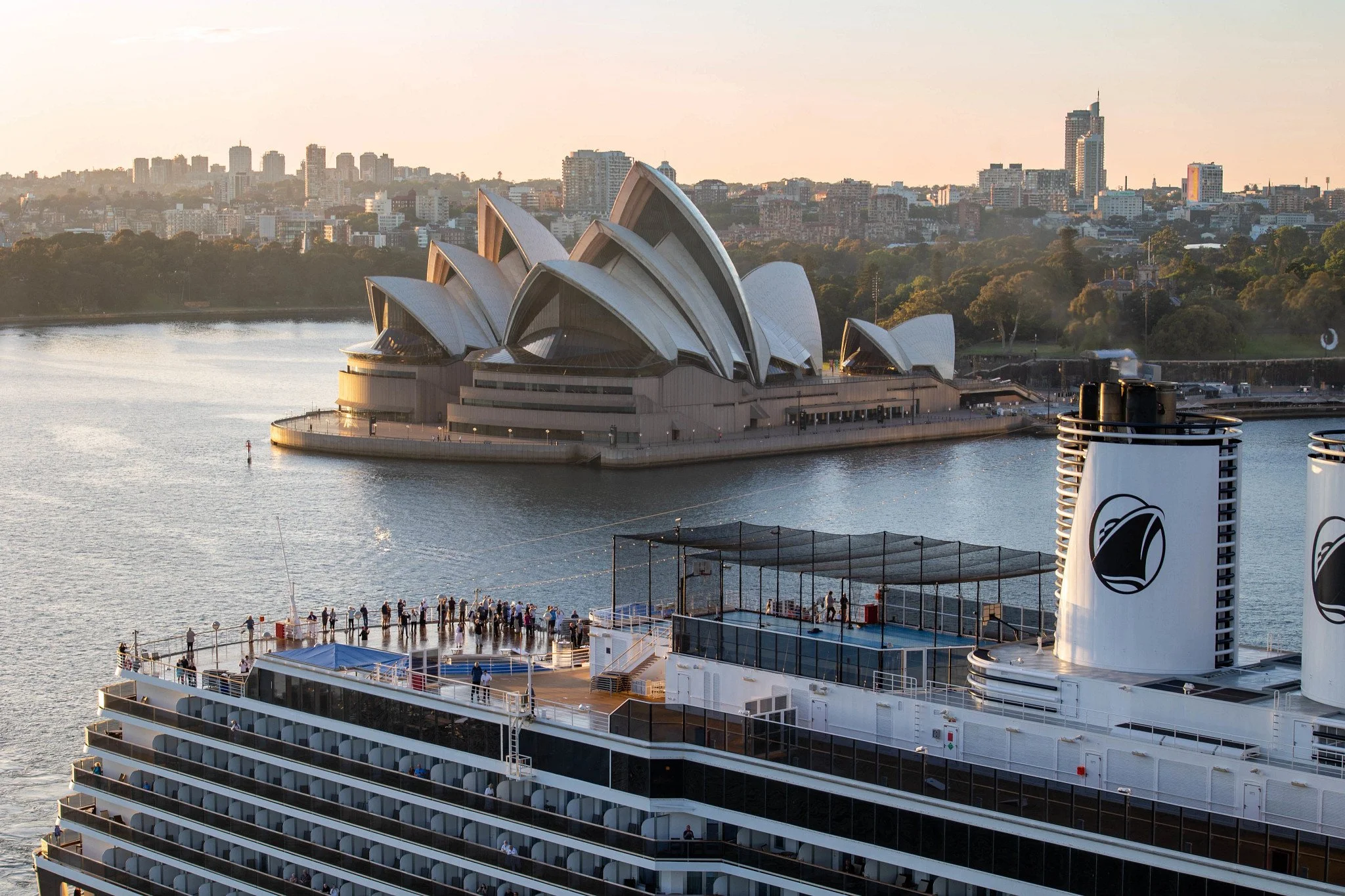 Holland America Line Sets Sail for Down Under in 2025-2026