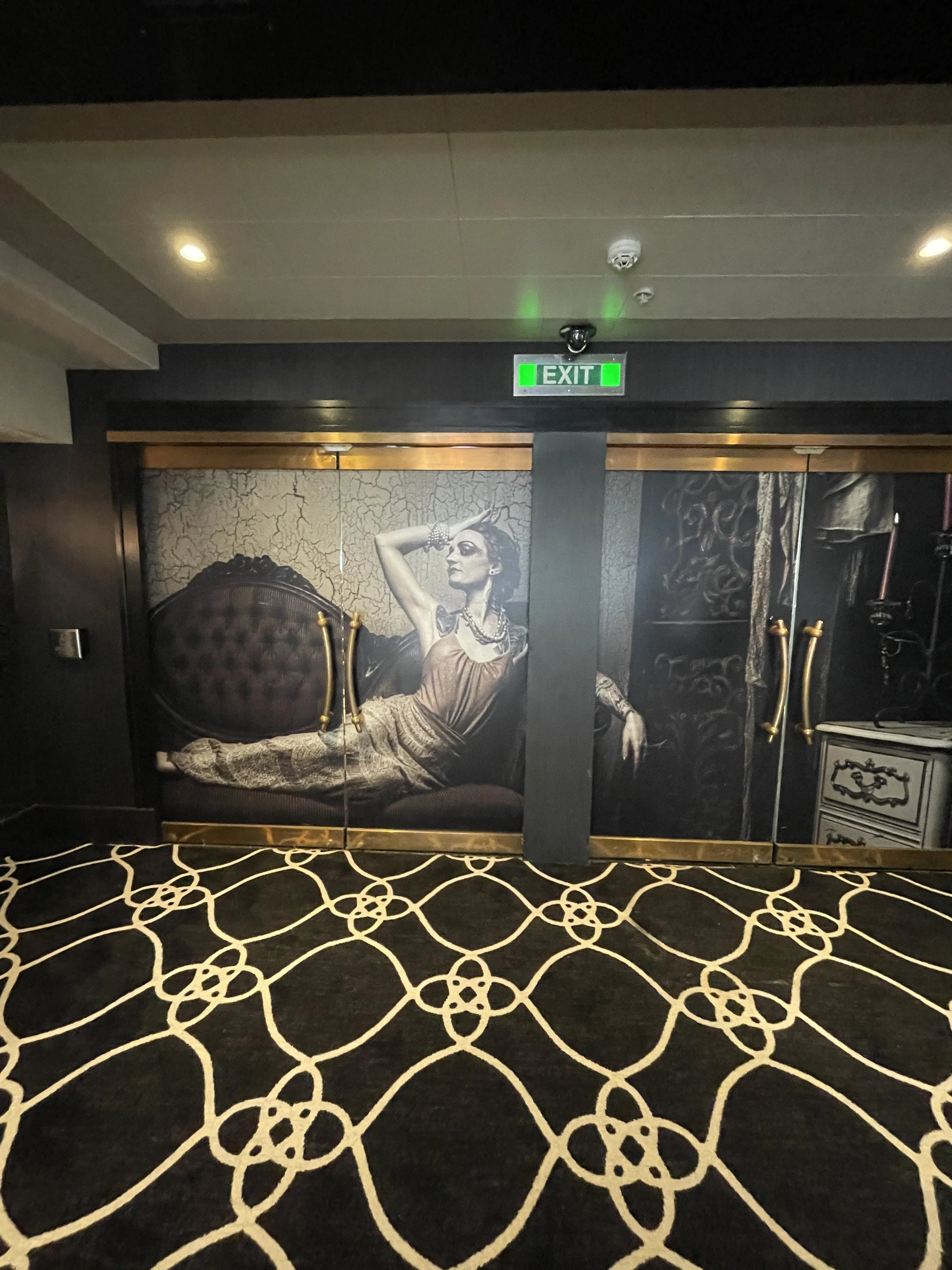 The Observatory Bar on Ambience