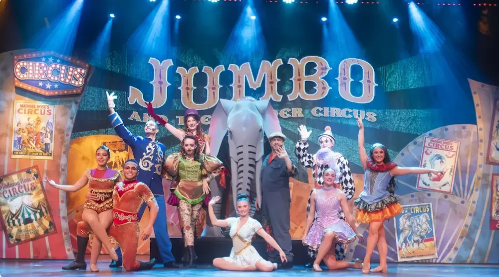 Theatre show on Marella Cruises Discovery 2