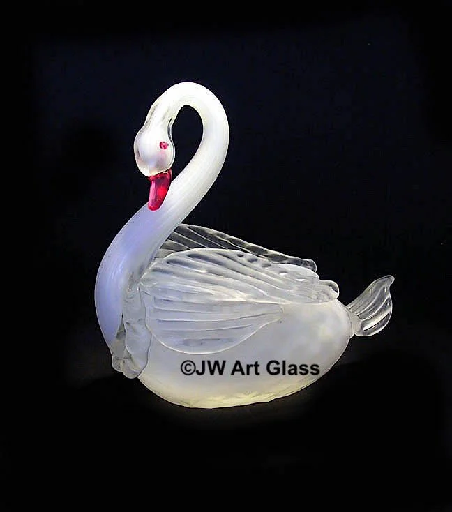 L_Swan_S.jpg