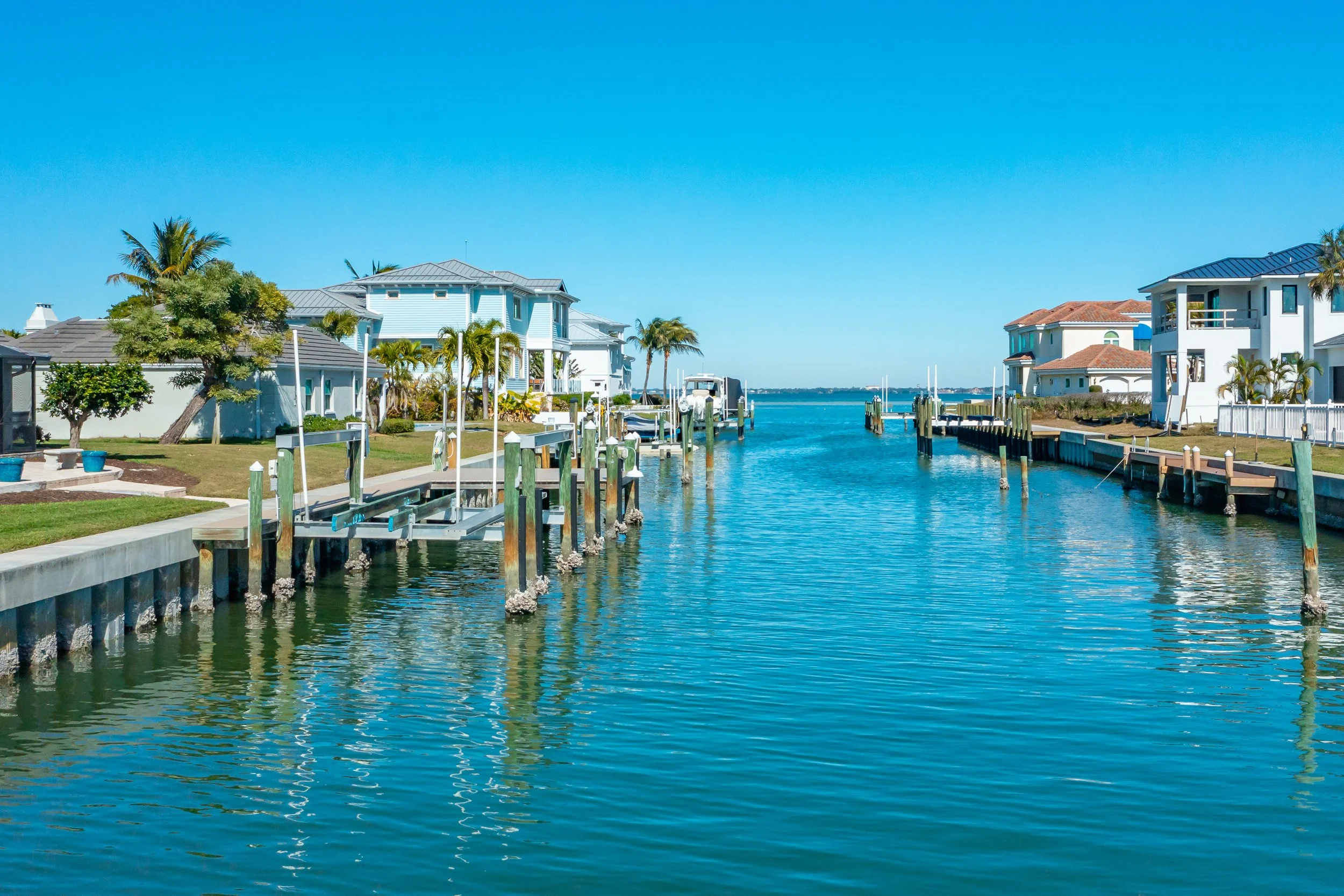 548 Gunwale Ln High Res_10.jpg