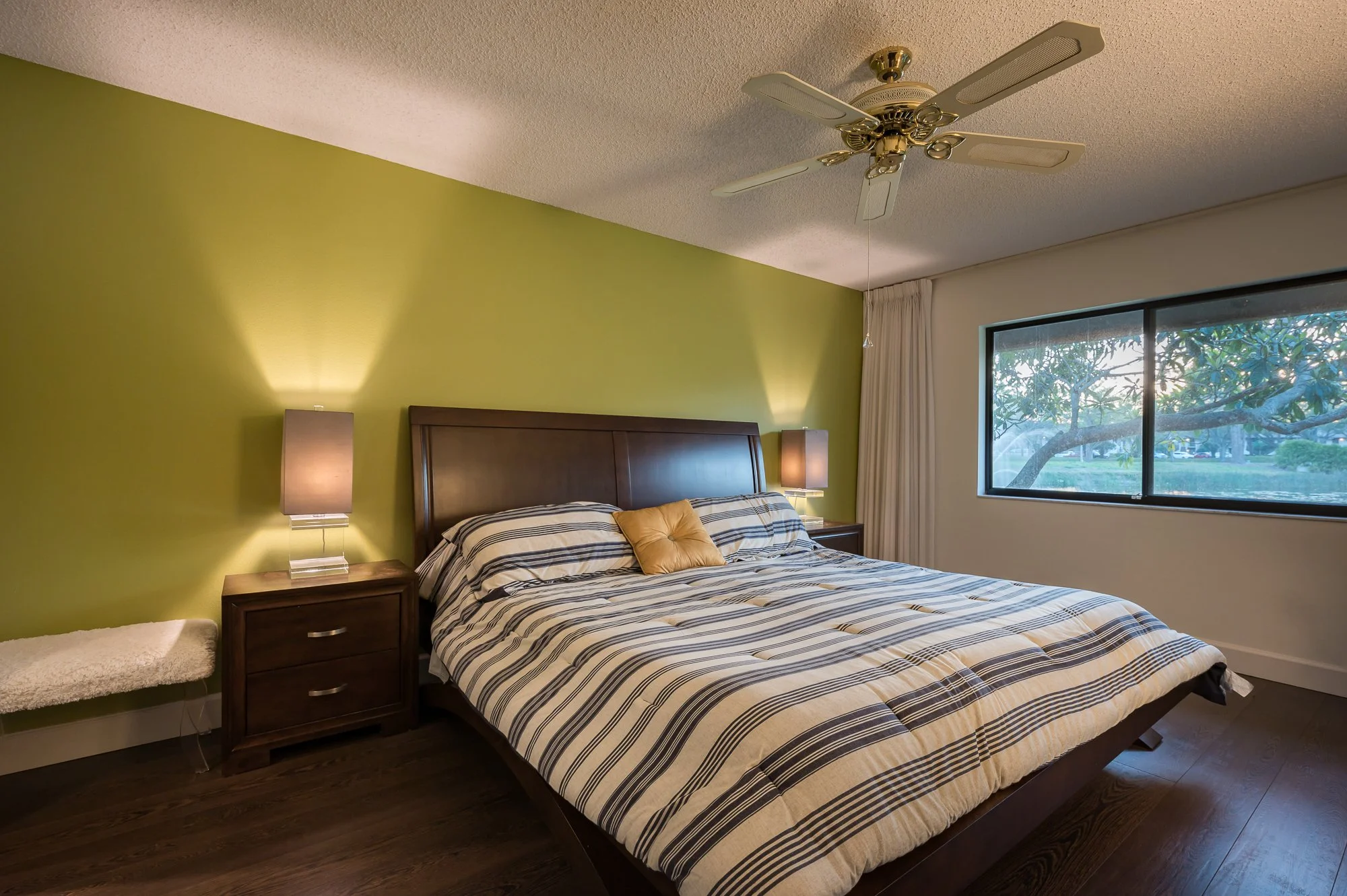 3195 Windrush Bourne MLS_21.jpg