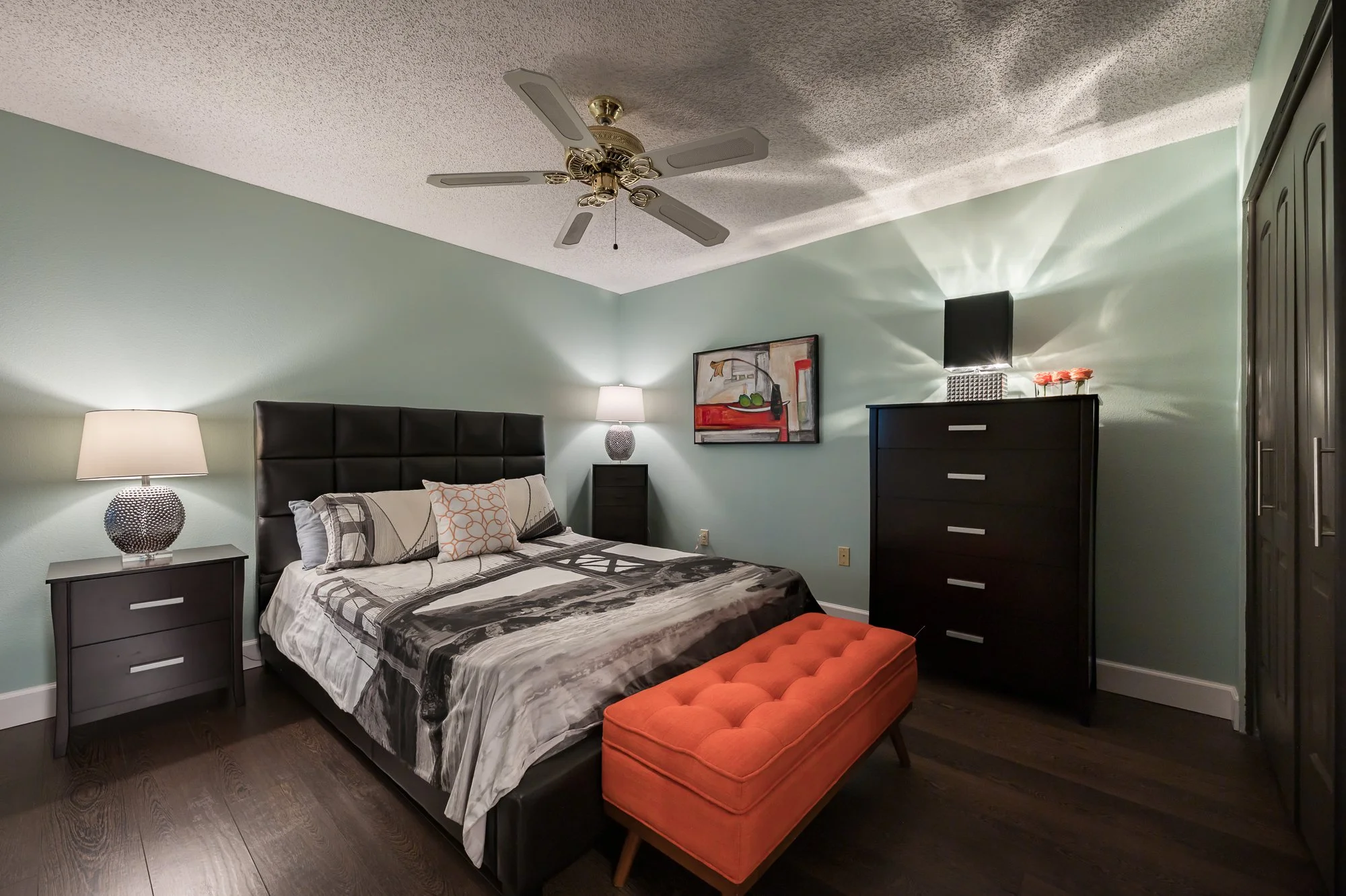 3195 Windrush Bourne MLS_26.jpg