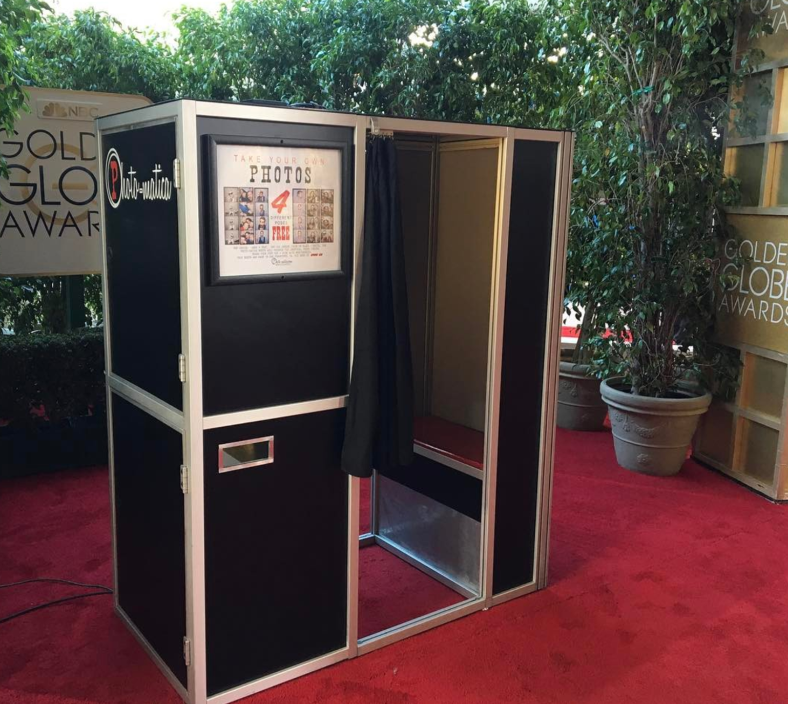 Golden Globes 2017 booth.png