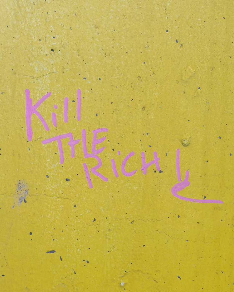 Sign KILL THE RICH_6221.png