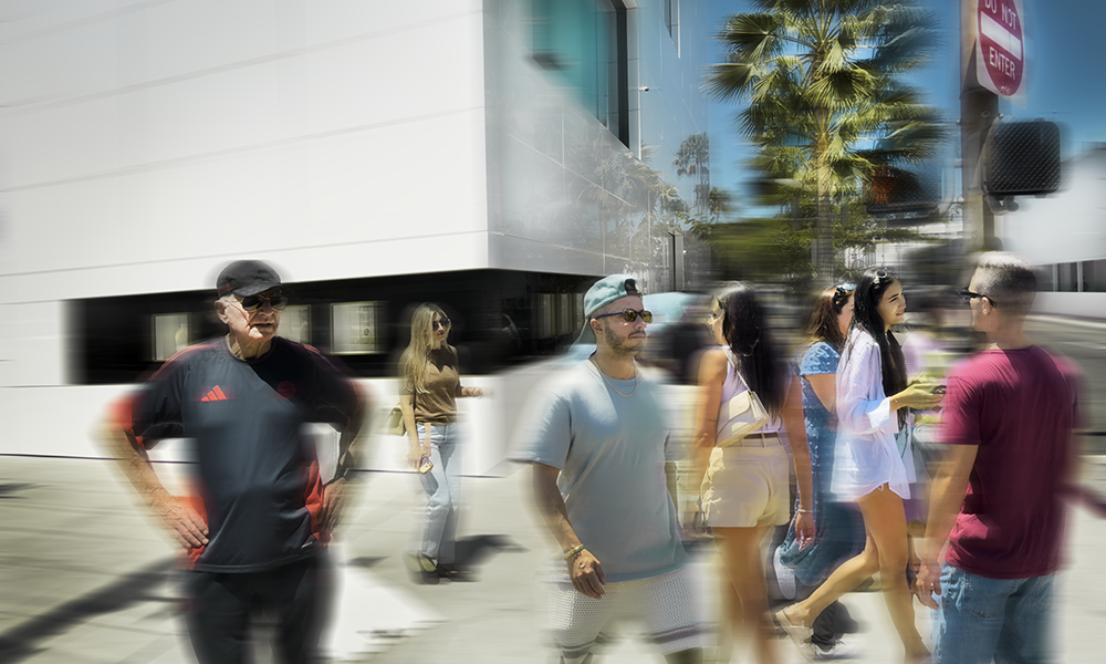 Erase LA iPh 8.8.26_9644 blur bw.png