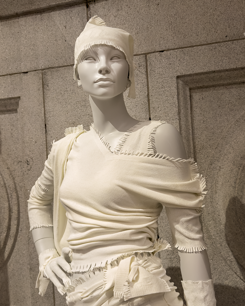 MANQ NY 9.18.26_1566.png