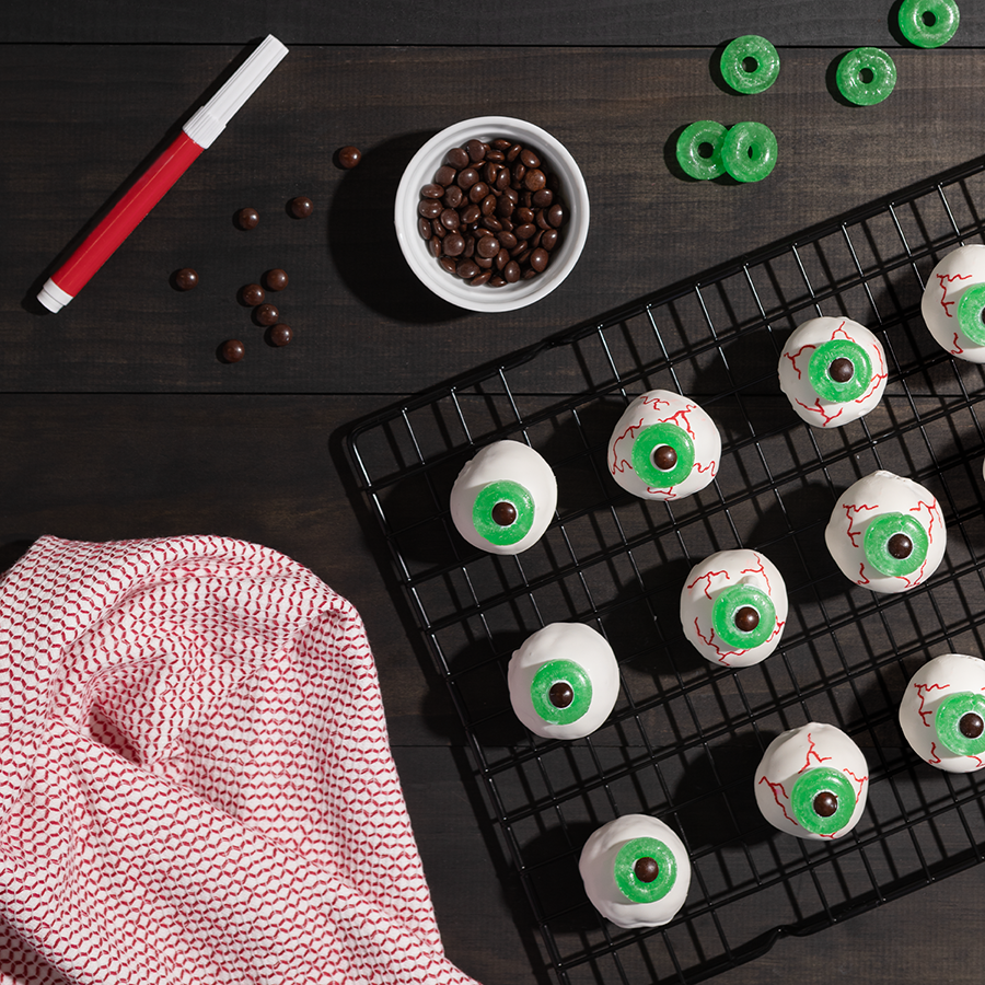 Halloween Eyeball Pops — Wonder bread