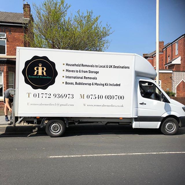 Big job in Southport for Removal Remedies📦🏡 #houseremovals #moving #beddismantled #heskethbank #tape #removalremedies #southport #movinghouse #movingday #shrinkwrap #bubblewrap