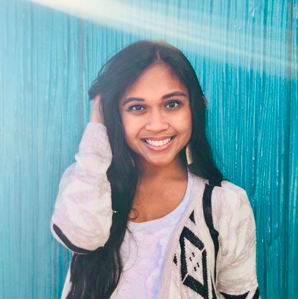 NatashaAbadilla-headshot.png