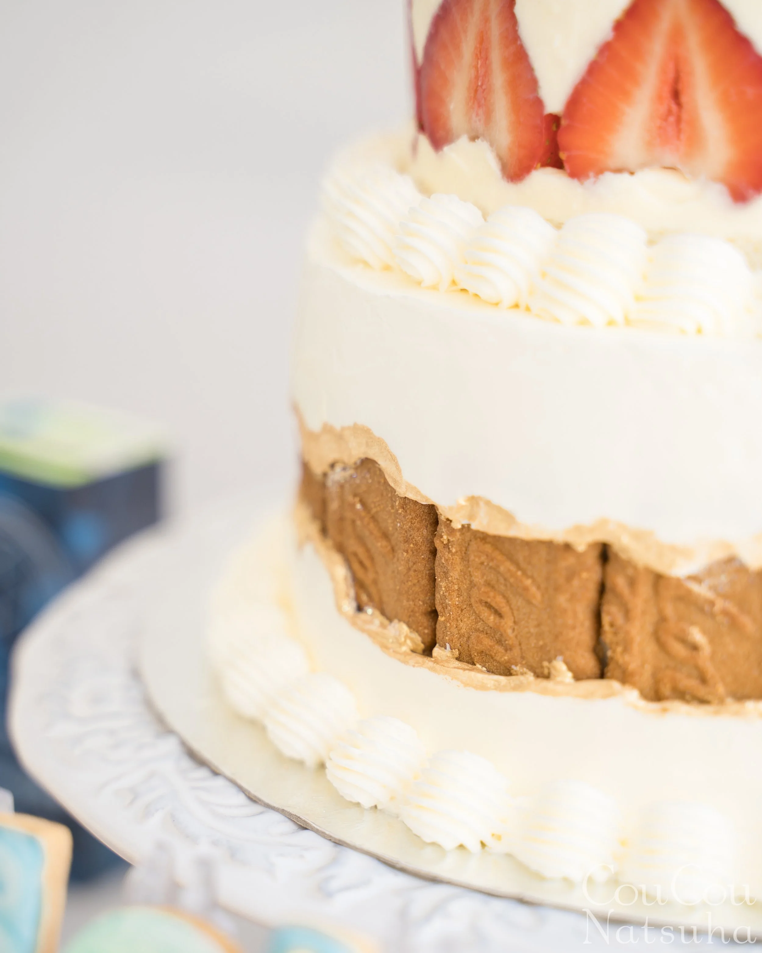 biscoff-strawberry-cake-44.jpg