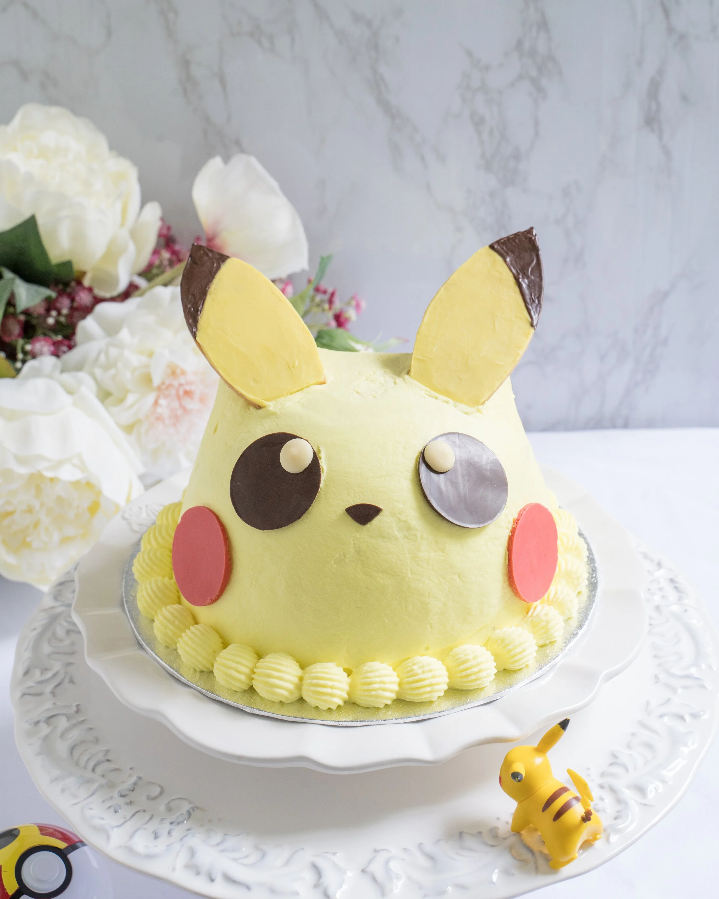 Pokémon Pikachu Dome Cake - ピカチュウのドームケーキ