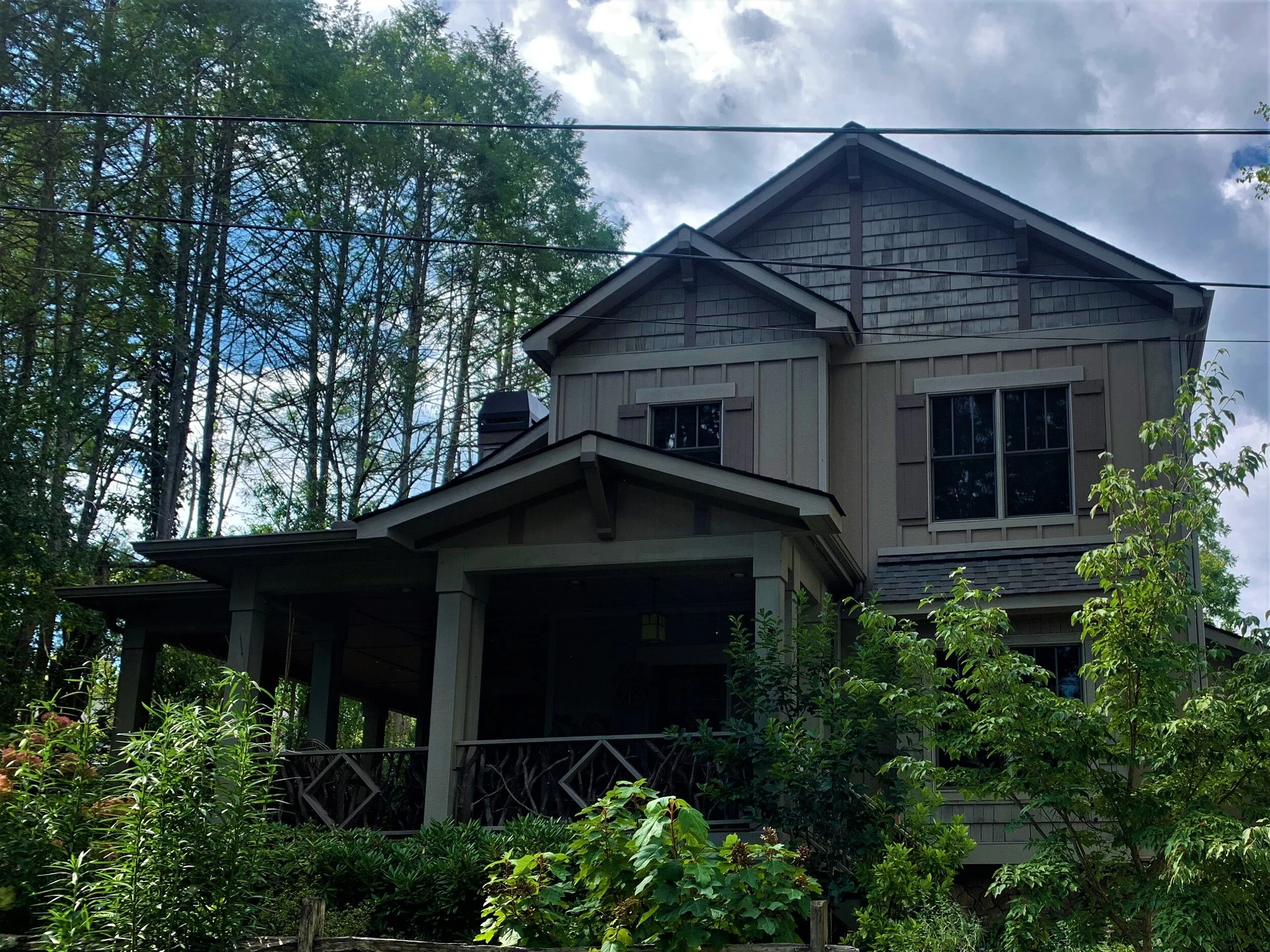 MountainSide Home Builders