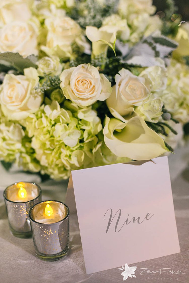 007_New+Years+Wedding+Flower+Details_AE+Events.jpg
