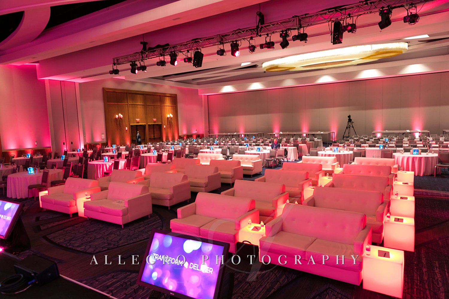 03_Corporate+Meetings+Conference+Seating_AE+Events.jpg