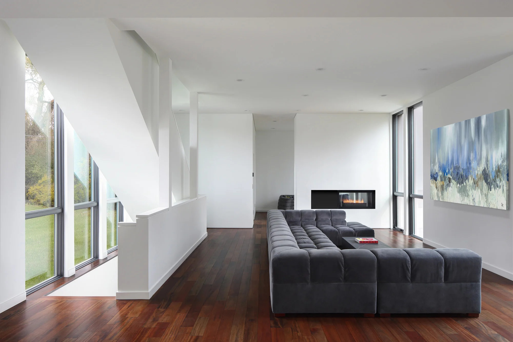 Meander House