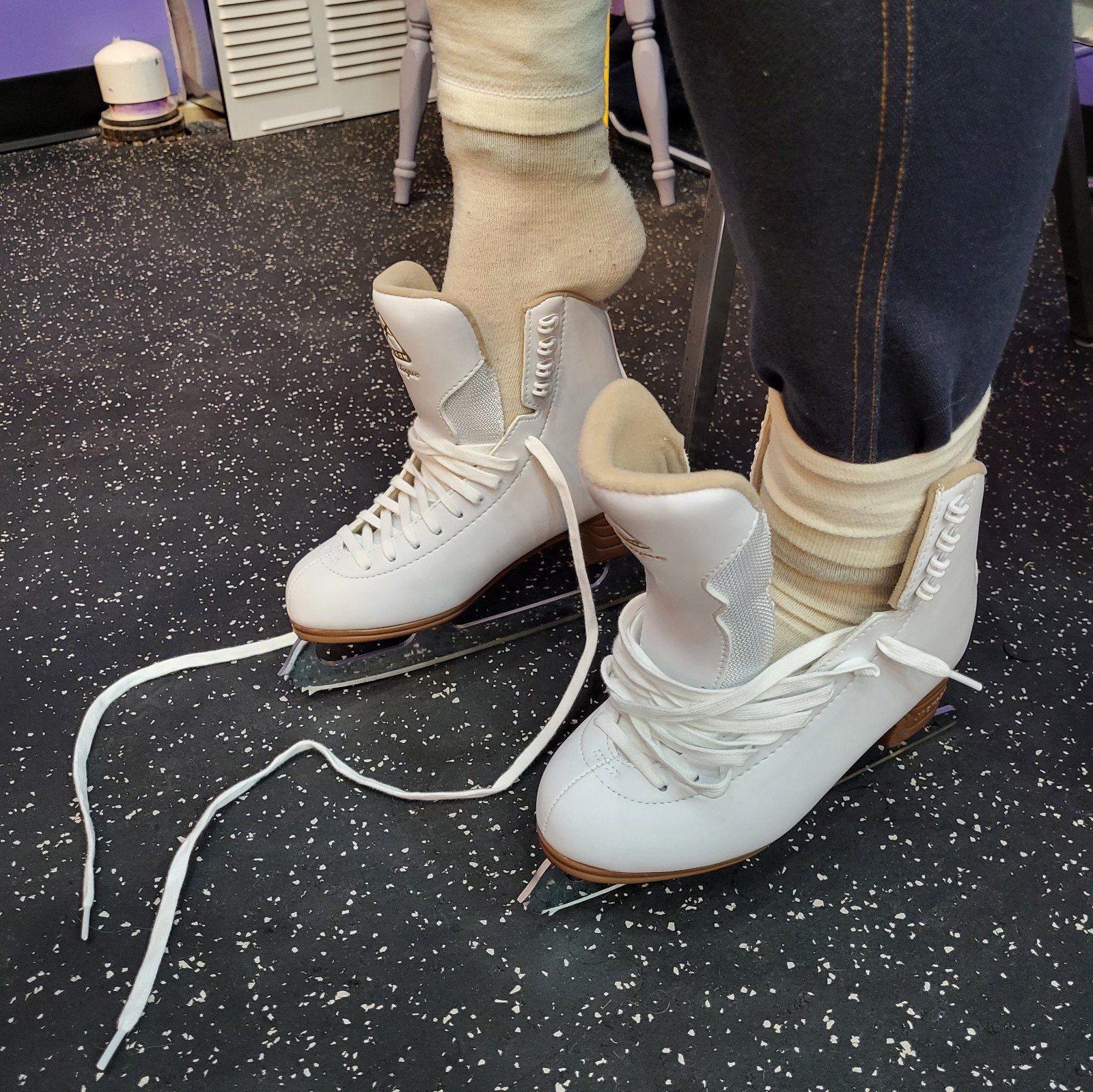Shoe Goo, a skaters best friend : r/NewSkaters