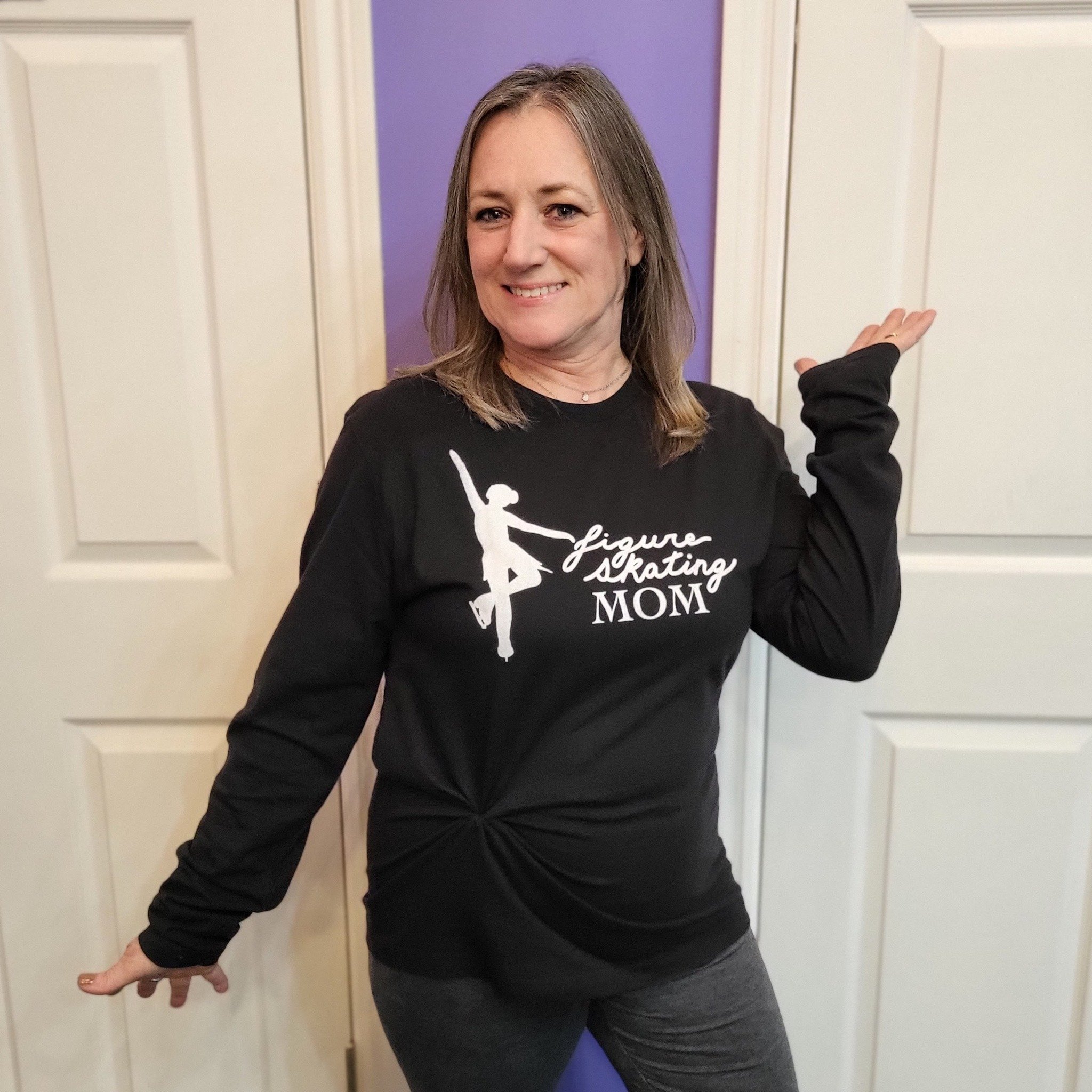 Don't forget about Mom!

Mother's Day is coming up fast...

Explore our Shirt Shop for Skate Mom accessories and apparel designed with the busy mom in mind 💜

Shop on our website any time at Skatersedgewny.com 🥰