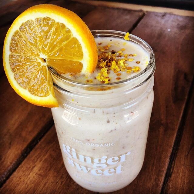 The ✨Manizest ✨is quickly becoming the new favorite on our smoothie menu. Wild orange oil, tahini, &amp; bee pollen what&rsquo;s not to love🧡 we are open Monday - Saturday, 9-4. Enjoy the sunshine! Thank you for all the support💕Ginger Sweet
.
.
.
#