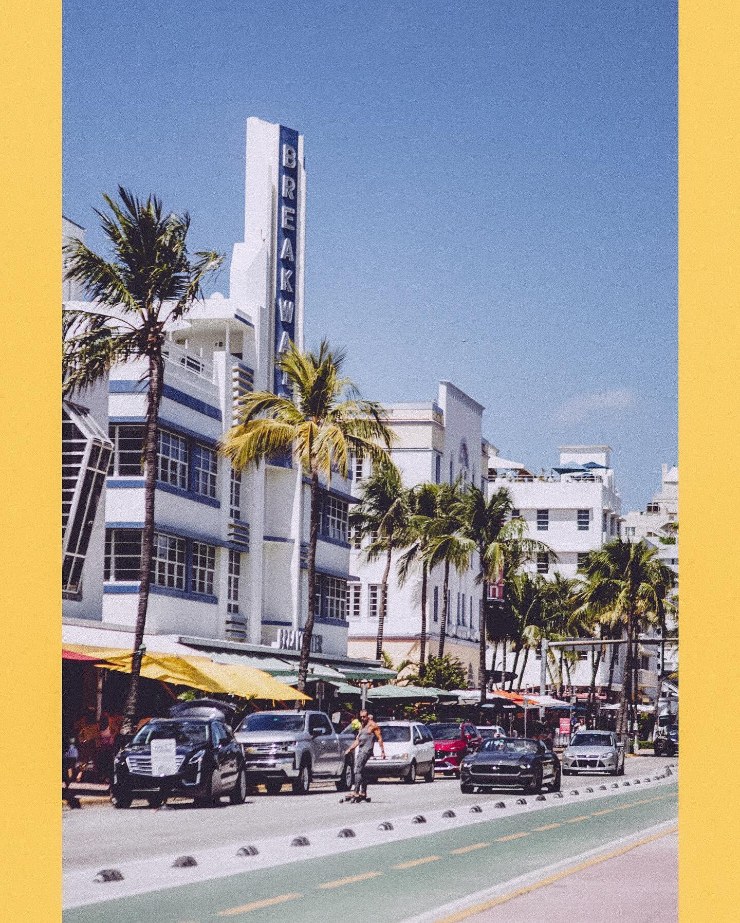 🔆 Classic Views / Deco Drive (South Beach)

#southbeach #southbeachmiami #miamibeach #decodrive