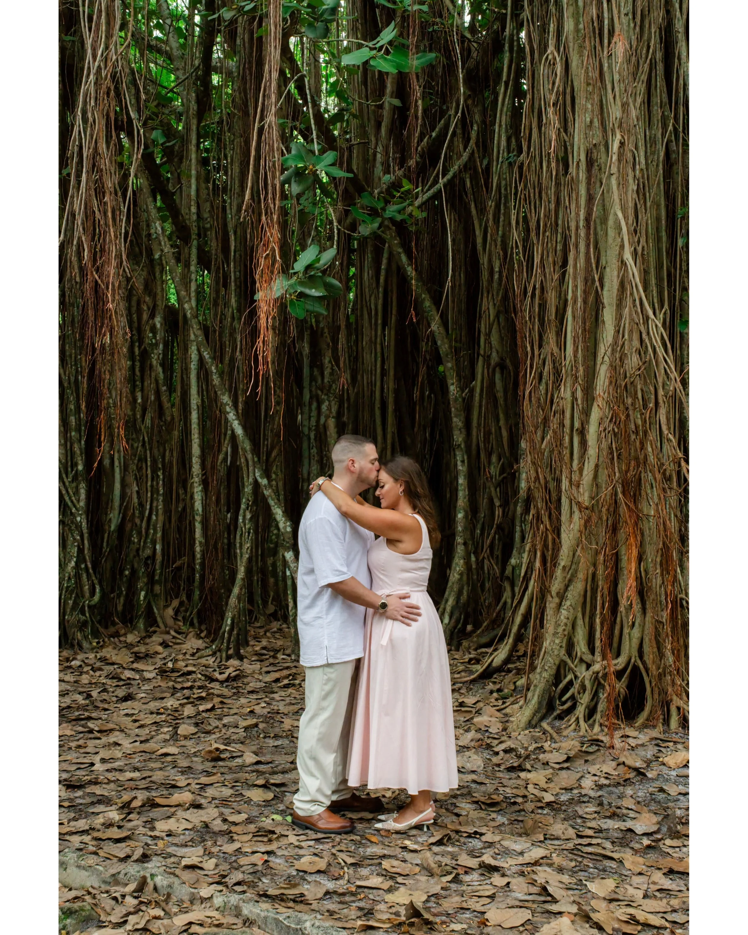 💍 Jessica &amp; Mike - 2 Hour Engagement Shoot

Tree Tops + Beach 🌿🌊

#southflorida #engagement #treetopspark #hollywoodbeach