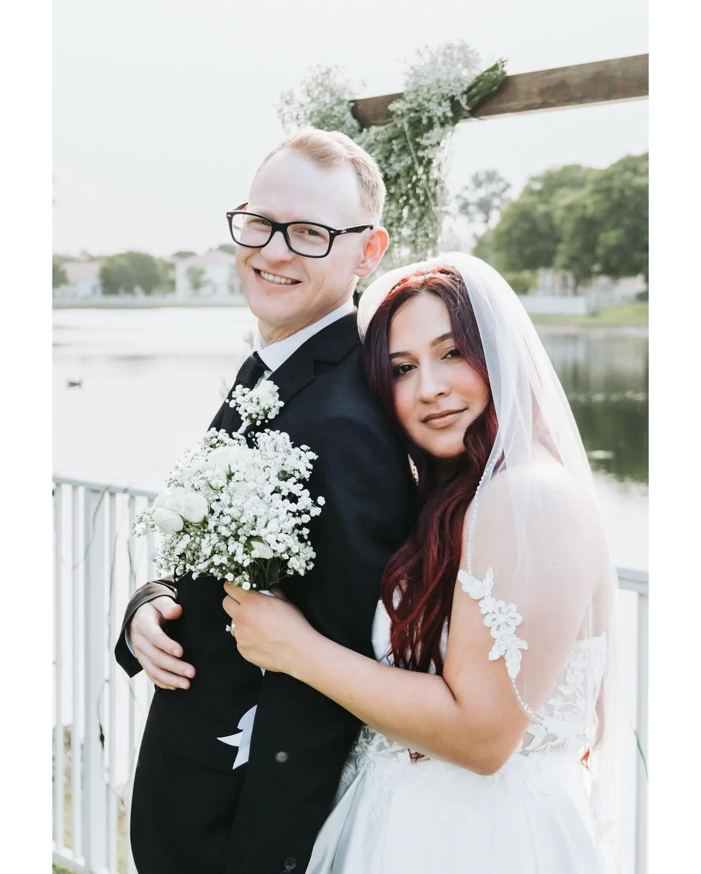 💍 Chris + Andrea | Film &amp; Digital

Always an honor to do photos for a fellow skateboarder! Thanks for having me &amp; trusting me to capture your special day 🙌 

#wedding #weddingphotography #southflorida #florida #film #35mmfilm #portra800 #ko